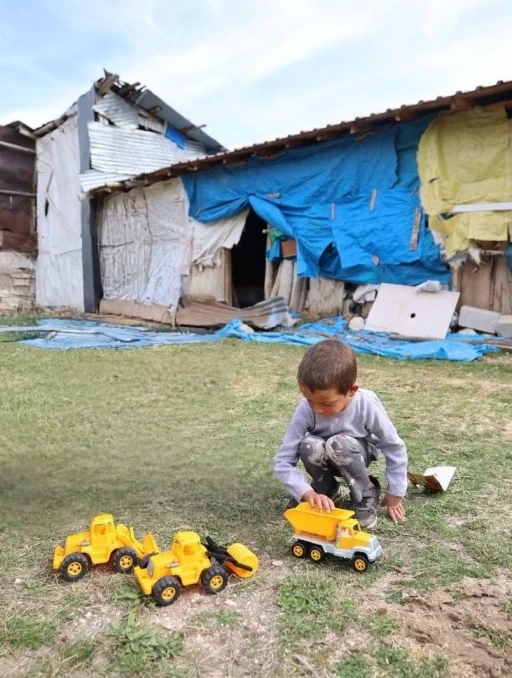 Başkan Akpunar’dan, minik Mahir’in çağrısına duygusal cevap
