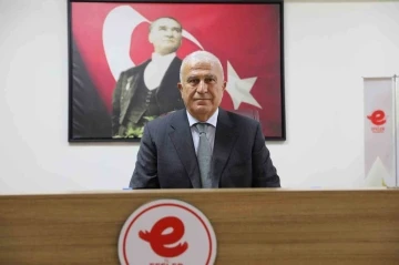 Başkan Atay: “Efeler Belediyesi kent zararlılarıyla mücadeleye bilimsel yöntemler kullanarak aralıksız devam etmektedir”
