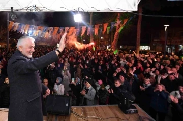 Başkan Başdeğirmen: “Verdiğiniz o oyların ne kadar kutsal olduğunu bilerek bugünlere geldik”
