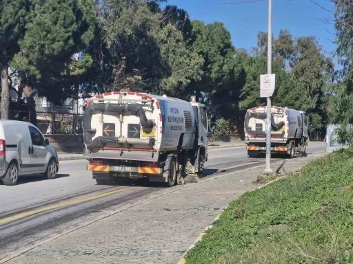 Başkan Çerçioğlu’ndan Kuşadası’nda çevre seferberliği