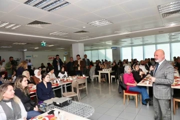 Başkan Çolakbayrakdar, “Kadınlar bir gün değil, her gün kıymetlidir”
