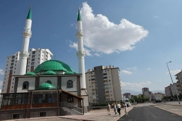 Başkan Çolakbayrakdar: &quot;Her alanda daha konforlu yaşam için çalışıyoruz&quot;
