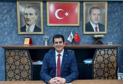 Başkan Güngör; &quot;Atatürk’ü tarihe iz bırakan bir lider ve komutan yapan özelliği milletine duyduğu inançtır&quot;
