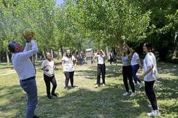 Başkan Kepenek, Çevre Haftası’nda çocuklarla vakit geçirdi
