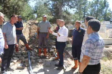 Başkan Önal: &quot;Yuva Mezarlığı’nda su hatlarını yeniliyoruz&quot;
