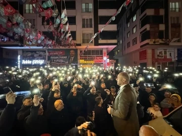 Başkan Togar’dan seçmenlere: “Türkiye’nin okuyacağı bir sevda hikayesi yazıyorsunuz”
