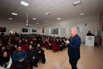 Başkan Zolan, ihtiyaç sahiplerinin yardımına koşan iyilik melekleriyle buluştu
