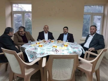 Bayat Belediyesi’nden kamu çalışanlarına iftar
