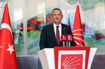 BBP lideri Destici’den CHP lideri Özgür Özel’e ziyaret
