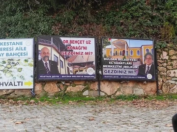 Belediye Başkanının resimlerine çirkin saldırı
