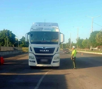 Beyşehir’de yasağa uymayan yüksek tonajlı araçlara ceza
