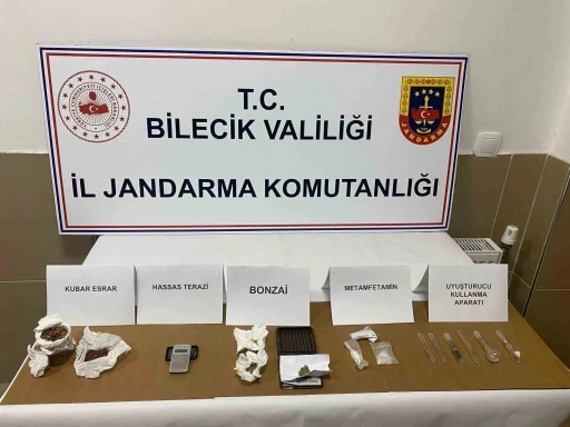 Bilecik’te düzenlenen uyuşturucu operasyonunda 5 kişi yakalandı
