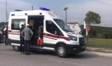 Bilecik’te motosiklete yardım etmek için duran sürücü durduğuna pişman oldu
