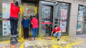 BİM şubelerine boyalı protestolar devam ediyor!