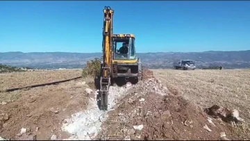 Bin 200 metre sulama hattı çiftciye can olacak
