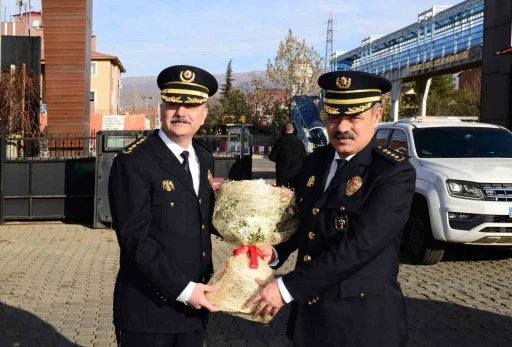 Bingöl emniyetinde devir teslim töreni
