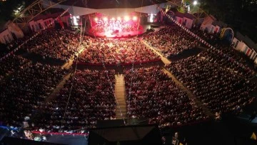 Birbirinden ünlü sanatçılar Uluslararası Bursa Festivali'nde sahne alacak 