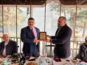 Birlik Başkanı Akın’a tarıma kazandırdığı projeler için plaket verili
