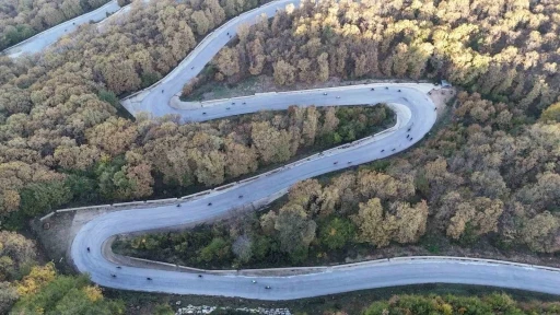 Bisikletseverler Yenice ormanlarında sonbahar renkleri için pedal çeviriyor
