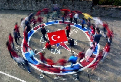 Bitlisli öğretmen MEB’in fotoğraf yarışmasında Türkiye ikincisi oldu
