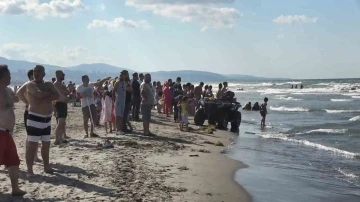 Boğulma vakalarının arttığı Samsun’da 10 bölgede denize girmek yasaklandı
