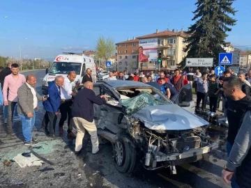 Bolu’da feci kaza: 2 ölü, 1 yaralı
