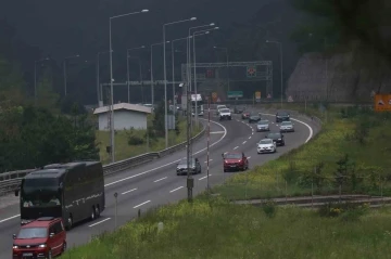 Bolu geçişinde trafik yoğunluğu azaldı
