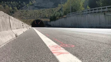 Bolu Tüneli 46 gün tek yönlü kapatıldı
