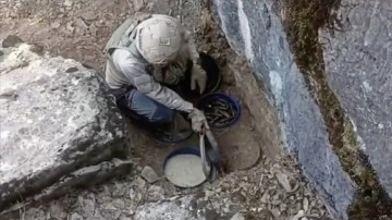 Bölücü terör örgütüne yönelik 4 ildeki operasyonlarda 75 piyade tüfeği ele geçirildi