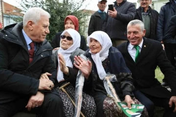 Mustafa Bozbey’den köy yolları eleştirisi