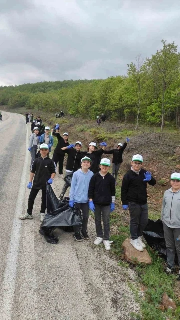 Bozüyük’te ‘Orman Benim’ kampanyası hayata geçirildi
