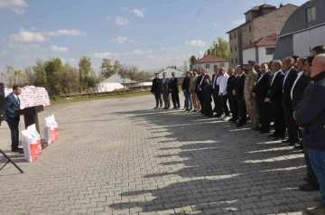 Bulanık’taki çiftçilere 120 ton buğday tohumu desteği
