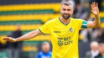 Burak Yılmaz, resmen aktif futbolculuk kariyerini sonlandırdı