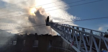 Burdur’da müstakil ev çıkan yangında kül oldu
