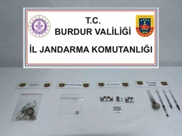 Burdur’da uyuşturucu operasyonu
