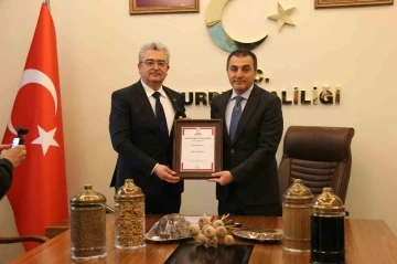 Burdur’un haşhaş helvası coğrafi işaret alarak tescillendi
