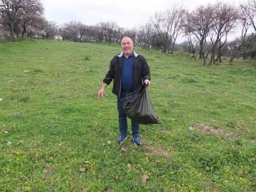 Burhaniye’de çevreci vatandaş takdir topladı
