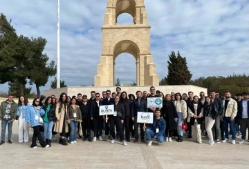 Burhaniye’de üniversiteliler Çanakkale gezisine katıldı
