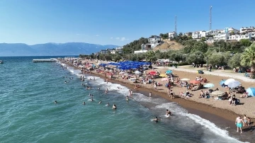 Burhaniye turizmin göz bebeği oldu