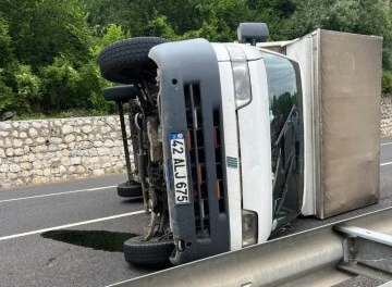 Bursa-Ankara Karayolu'nda trafik kazası: 3 yaralı