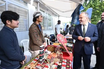 Bursa Büyükşehir Belediyesi'nden üniversite öğrencilerine 'Hoş geldin Şöleni' 