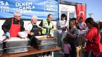 Bursa Büyükşehir Belediyesinin Hatay'daki konteyner kentlerinde 10 bine yakın afetzede konaklıyor