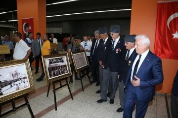 Bursa Büyükşehir’den ‘Hepimizin Zaferi’ fotoğraf sergisi