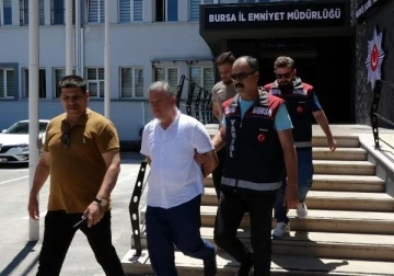 Bursa'da, 111 kişiye bozuk kurban eti verdiği iddia edilen firma sahipleri adliyede