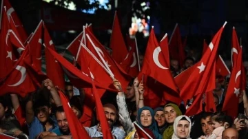 Bursa’da ’15 Temmuz Demokrasi ve Milli Birlik Günü’nde anma etkinlikleri düzenlendi