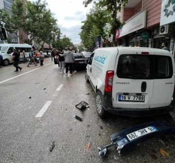 Bursa'da alkollü sürücü etrafı savaş alanına çevirdi