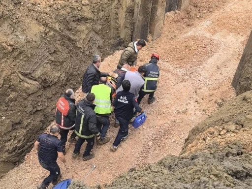 Bursa'da bir işçi toprak altında kaldı