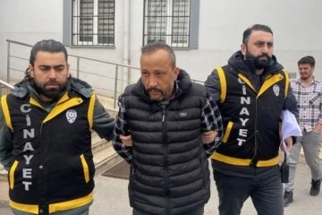 Bursa'da birlikte yaşadığı kadını sokak ortasında öldürdü 