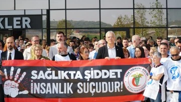 Bursa'da kadın doktora yapılan saldırı protesto edildi 