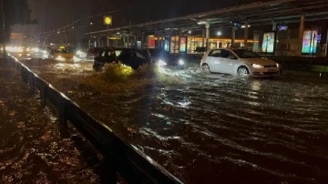 Bursa'da lodos, sağanak ve dolu yağışı